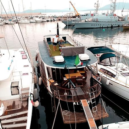 Boat & Breakfast Alicudi Bed & Breakfast Alghero Dış mekan fotoğraf